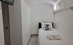 F24- Basement Single Studio Near Paddington
