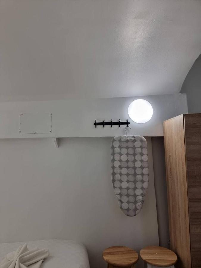 F24- Basement Single Studio Near Paddington Apartment London Exterior photo